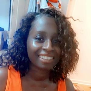 Meet your Posher, Felicia